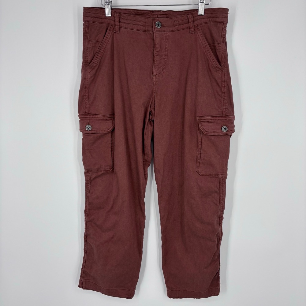 KUHL Kultivatr Kargo Crop Pants Womens 10 REG Burgundy Cargo Hiking Utility